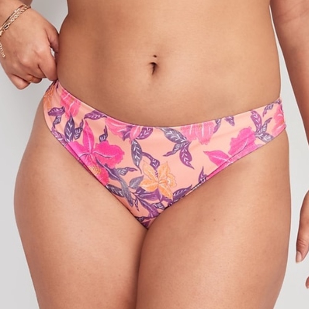 Low-Rise Classic Bikini Swim
Bottoms for Women